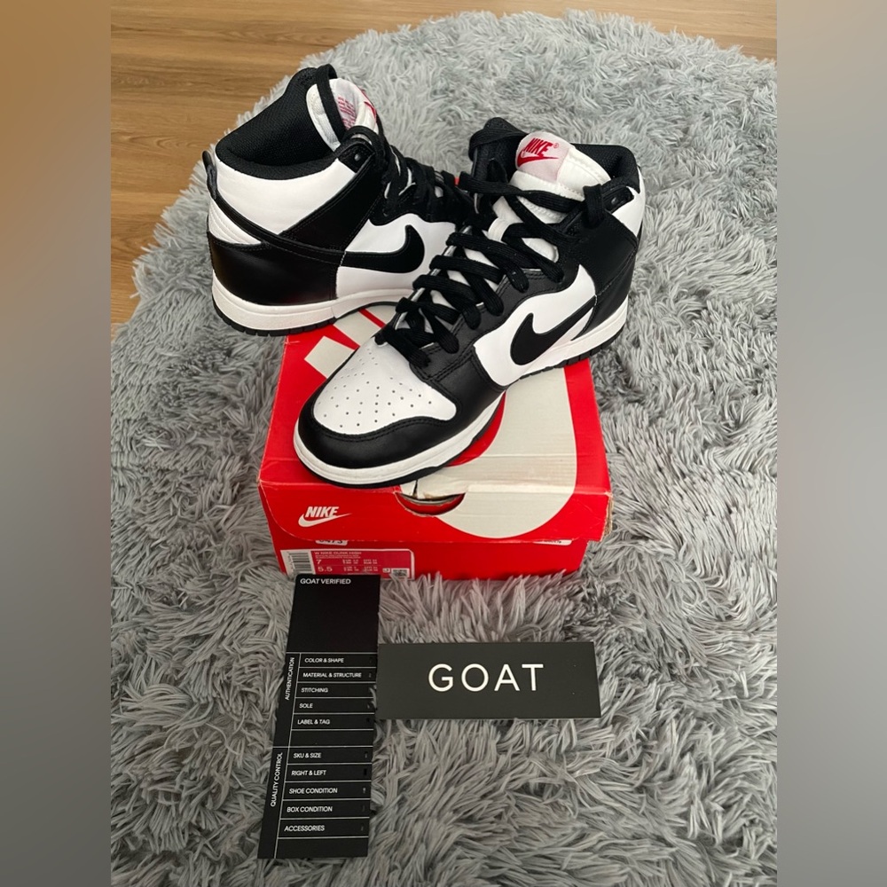 Nike Dunk High shoes